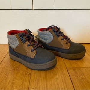 Oshkosh Brand New Fall boots toddler size 7